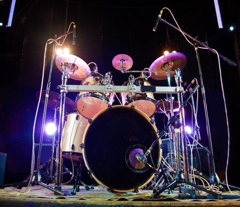 Controlled Sound with Acoustic Drums In A Small Environment! Learn How!